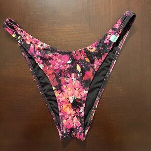 NWOT Victoria’s Secret High Leg Black/Pink Floral Bikini Bottom Sz S